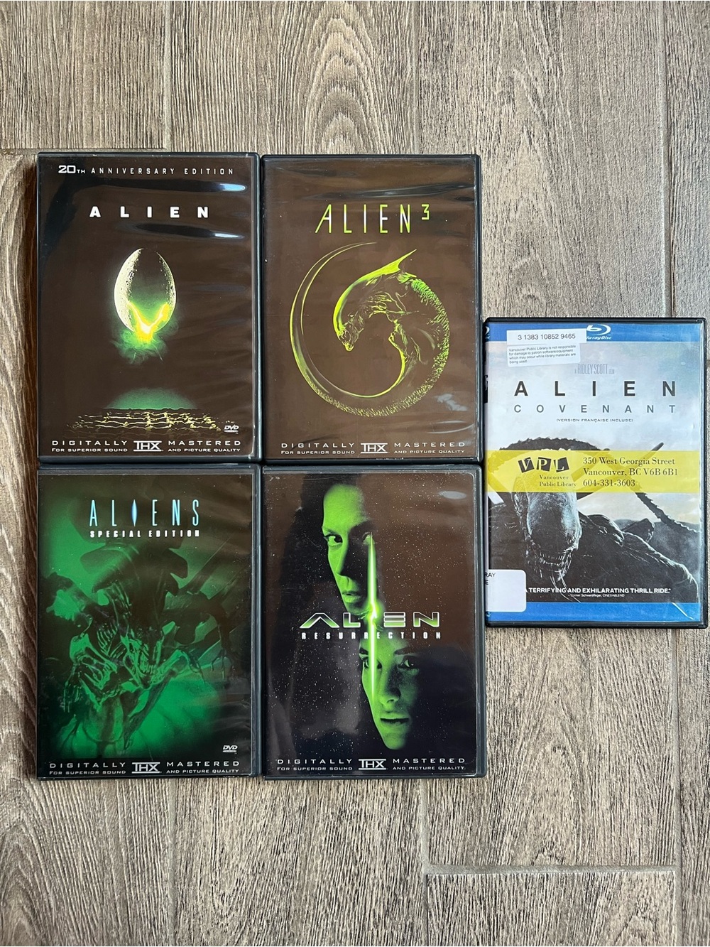 Alien Franchise 5 Movie Lot DVD Blu-ray Aliens Alien 3 Resurrection Covenant